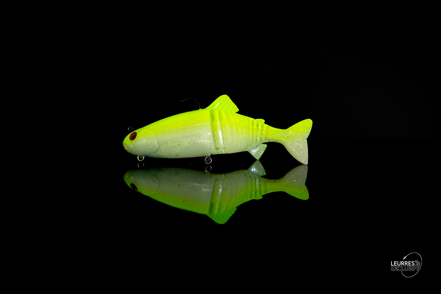 JOINTED REPLICANT - ULTRA UV